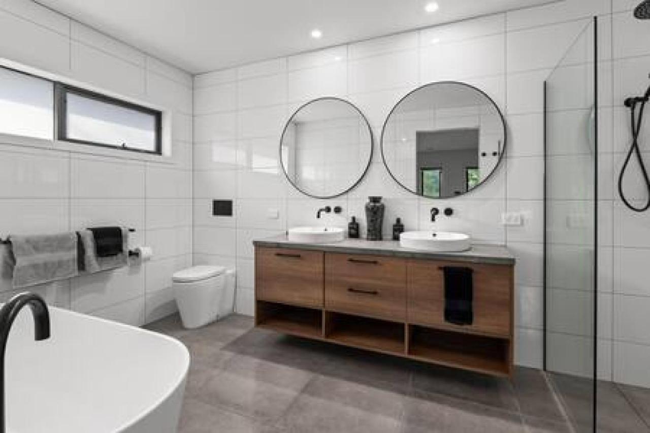 Badger House - 4 Bed, 4 Bath, Stunning Entertainer Plus Fire Хилсвилл Экстерьер фото
