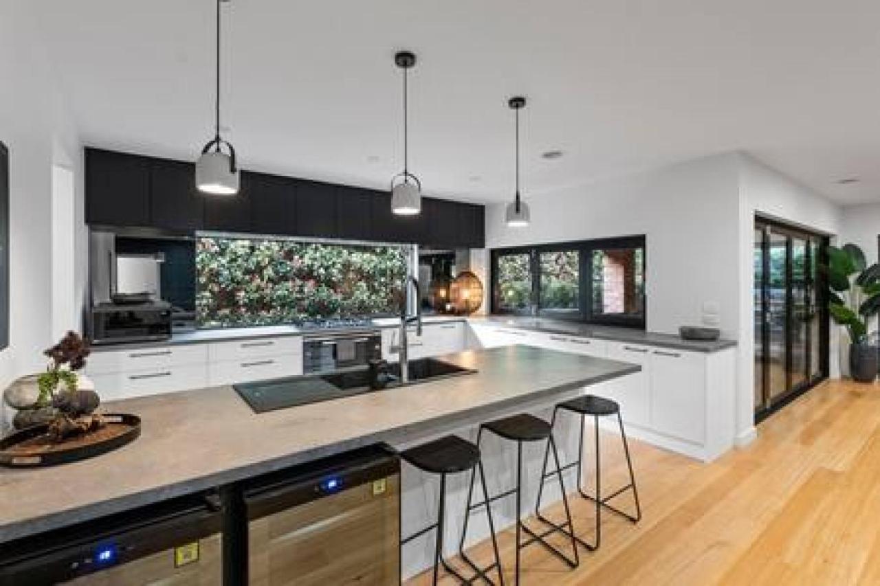 Badger House - 4 Bed, 4 Bath, Stunning Entertainer Plus Fire Хилсвилл Экстерьер фото